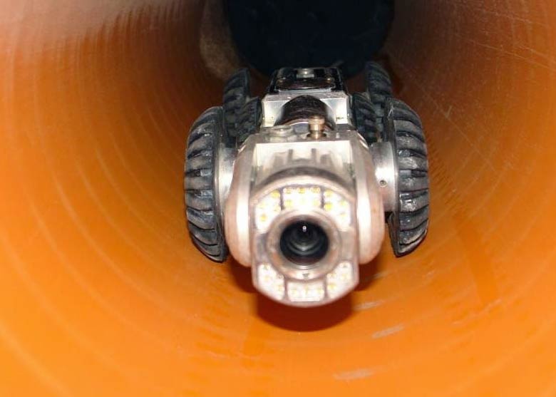 Inspección de tuberías con cámara de televisión robotizada CCTV